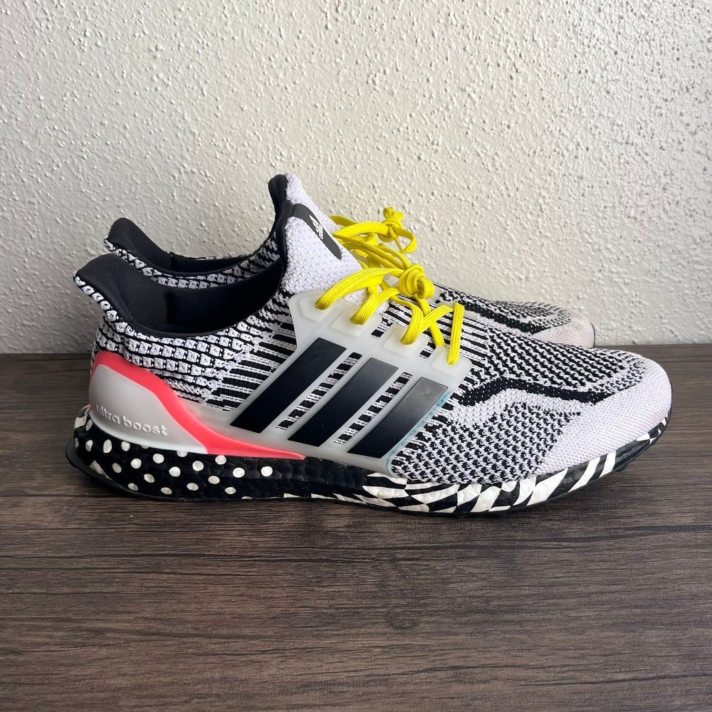 Adidas Ultraboost 5.0 DNA Multi Pattern Black White Running Shoes Mens 15 GY0326